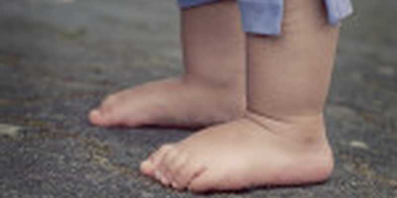 dummy_kinder_feet-619399__1280x853.jpg